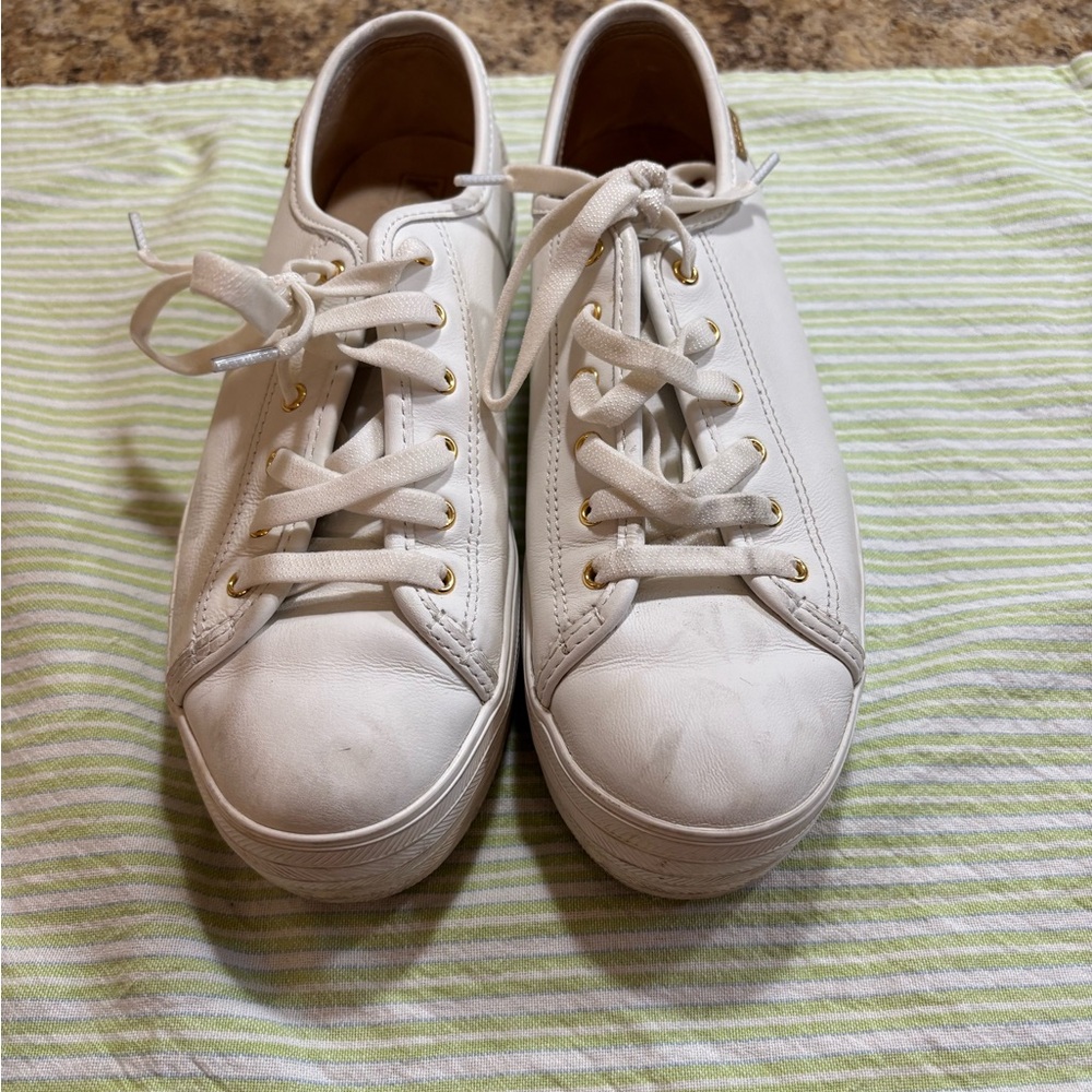 Keds White Sneakers Classic Low-Top Design